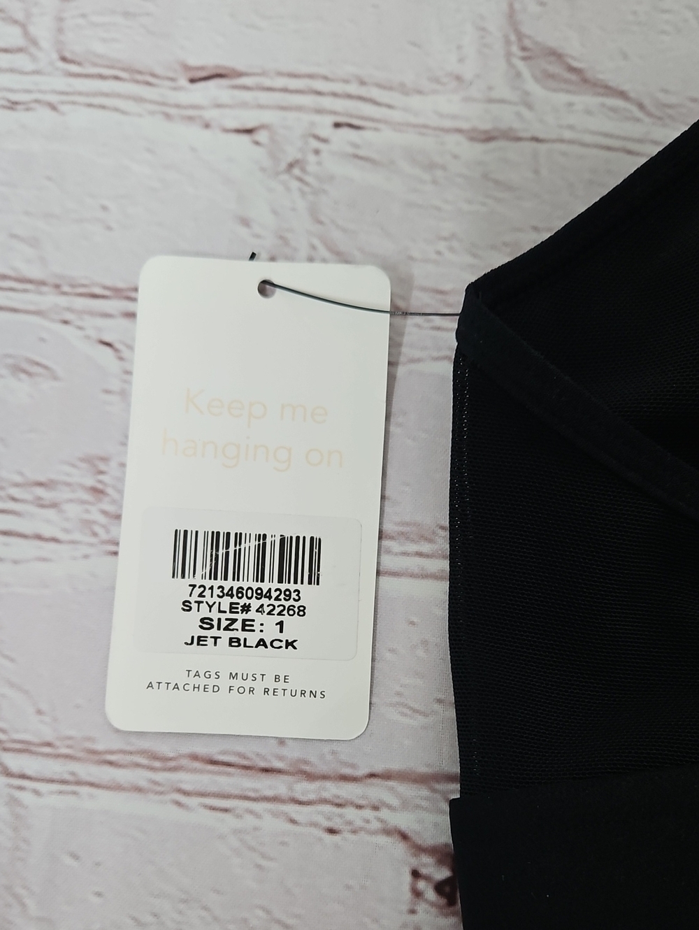 Lively Black Wireless Plunge Bralette Mesh Detail NWT Size 1 - Picture 4 of 7